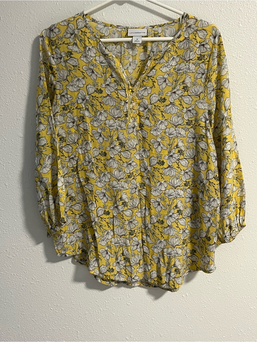 Liz Claiborne Yellow Floral V-Neck Tunic Top Size Medium